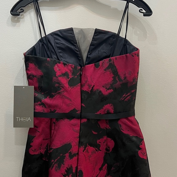 Theia strapless deep -V illusion insert floral lurex jacquard long ballGown - Picture 9 of 10